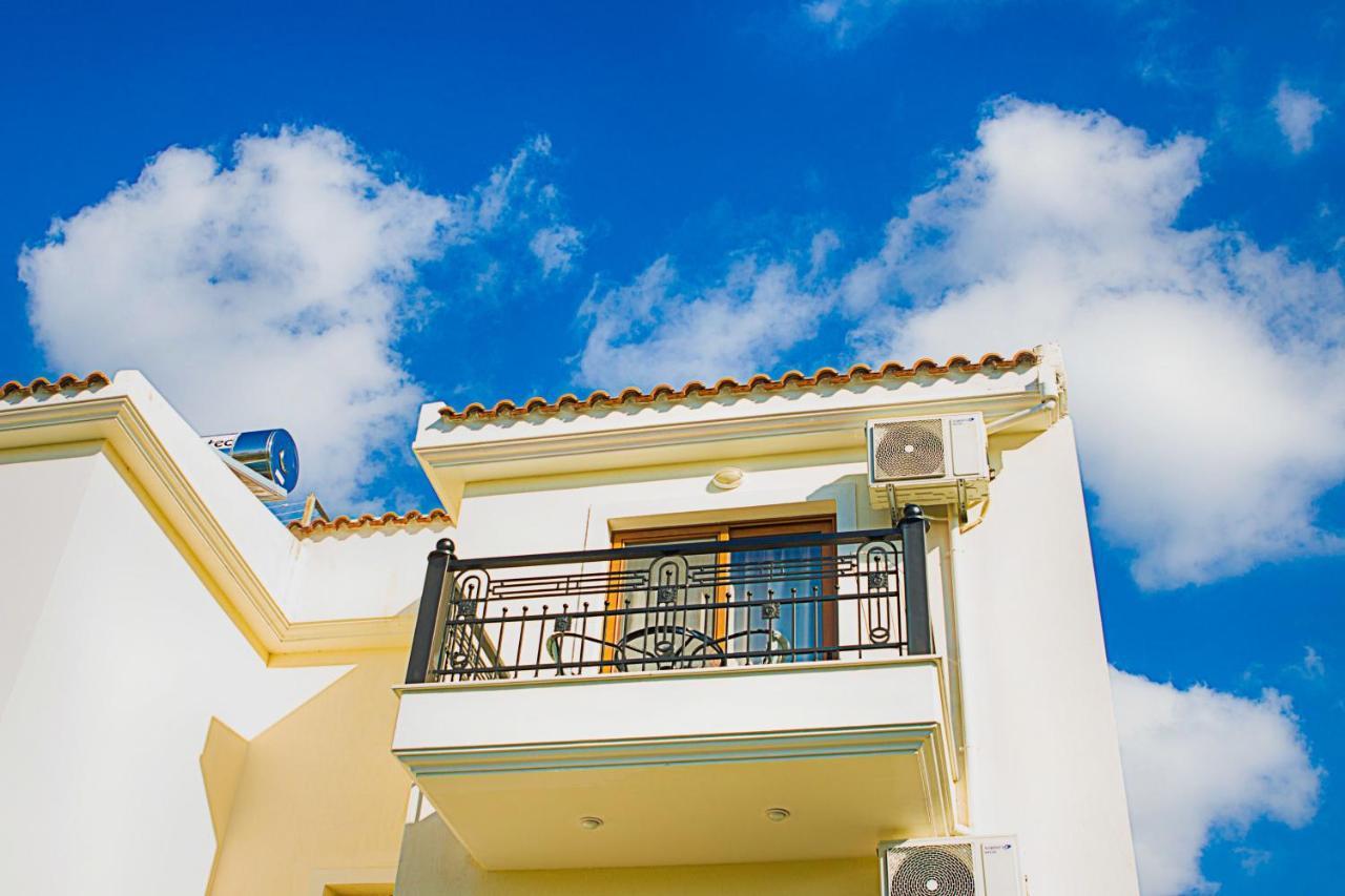 Anthena Studios İskados Dış mekan fotoğraf